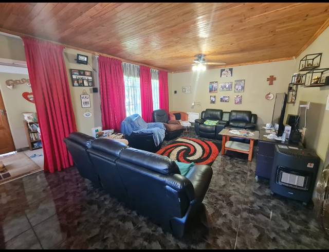 3 BEDROOM HOUSE FOR SALE IN VANDERBIJLPARK CW 1